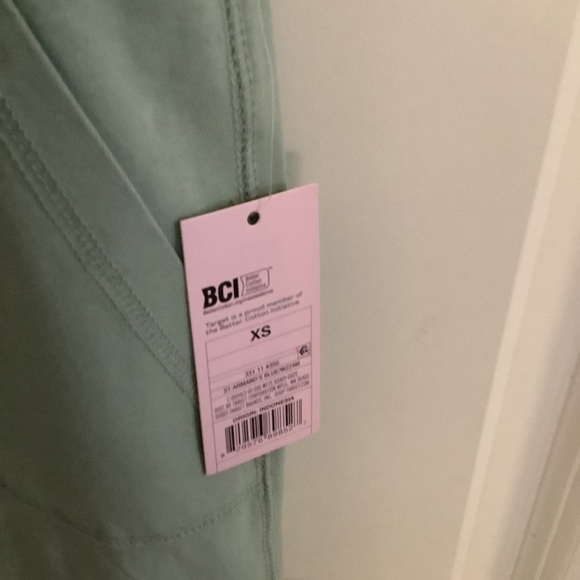 Wild Fable - High Waisted Leggings with Pockets - St. Armando’s Blue - Picture 3 of 10